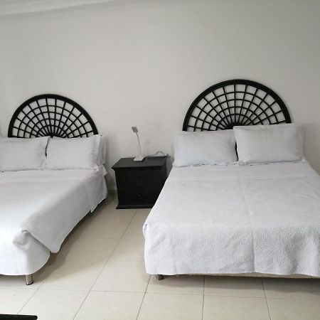 Hostal Mar Y Mar San Andres  Exterior photo
